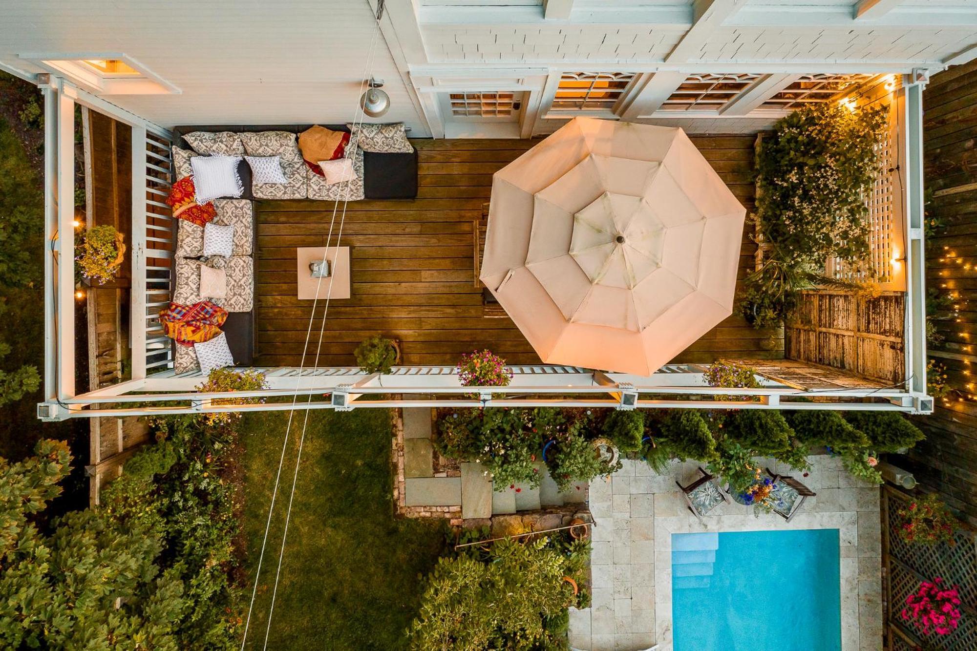 Palazzo Hudson - Luxury Pool, Hot Tub, And Sauna المظهر الخارجي الصورة